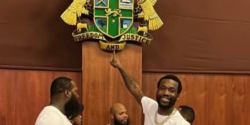‘She Fvck Me As Soon As She Met Me’–US Rapper Meek Mill Reveals Dirty Secret In Hardc0re Jubilee House Video