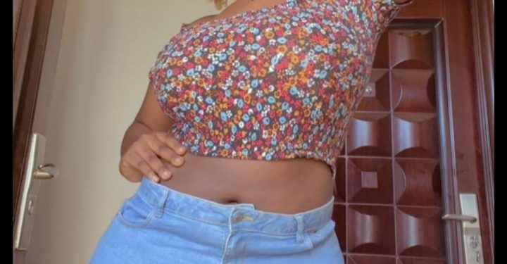 Fans Attack Felicia Osei For Wearing ‘Show Your Stomach’ Dress–Photos