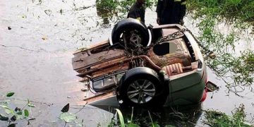 Sad News: 3 People Dead On The Spot After Their Car Crashed Into A River On Accra-Kumasi Highway