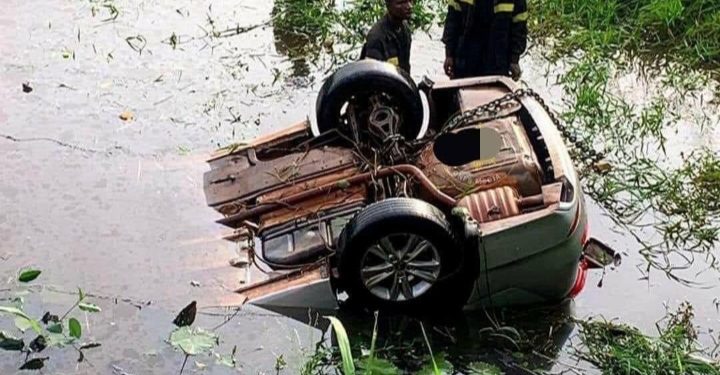Sad News: 3 People Dead On The Spot After Their Car Crashed Into A River On Accra-Kumasi Highway