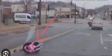 Terrible Accident: Child Falls Out Of Moving Car On Motorway