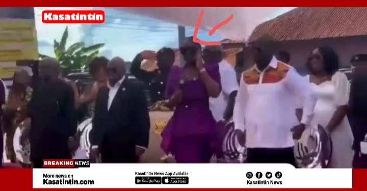 Akufo-Addo In Fresh Trouble For Allowing Daughter To Make Phone Calls While National Anthem Is Being Played At Public Event–Video