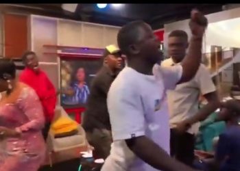 Shameful Video: NPP Youth Invade UTV Studios, Stop Live Show, United Showbiz