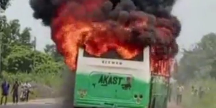 Sad News: School Bus Carrying SHS Students Catches Fire In Akatsi–Video 
