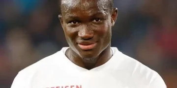 Raphael Dwamena’s Death: Confusion As Two Women Pop Up As Wife Of The Deceased Footballer