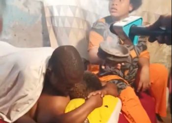 Trouble! Married Man Gets Stuck In Vagina Of Side Chick During Sex—Video