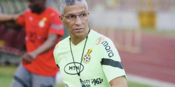 Angry Football Fan Beat Up Black Stars Coach After Ghana’s Defeat In Cape Verde Game