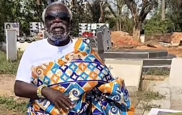 Kumawood Actor Oboy Siki Celebrates His Birthday At The Cemetery, Says He’ll Die This Year