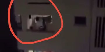 UPSA Students Caught Chopping Themselves At Balcony Of Hostel—Video Hits Social Media