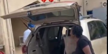 Student Commits Suicide After Lecturer Failed Her Multiple Times; Her Mother Dumps Corpse On University Campus