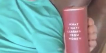 Man Writes A Book On ‘What I Learnt From Women’; It Is Selling Fast Although The Book Is Filled With Empty Sheets, No Text