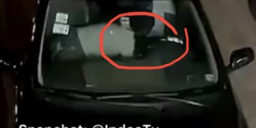 Leaked Video: Horny University Girl Caught Busily ‘Eating’ Someone’s Husband In A Car At Campus Car Park—Man Go Explain Taya As His Car Number Goes Viral