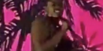 Sad: Ghanaian Musician Collapses On Stage During Live Performance In Kumasi—Video