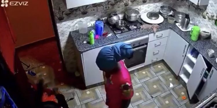 Watch Sad Video: Wîcked House Girl Kills Her Employer
