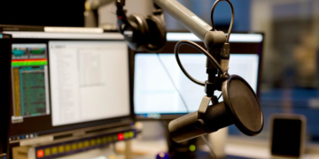 Government To ‘Shutdown’ 57 Radio Stations. Here’s The Reason