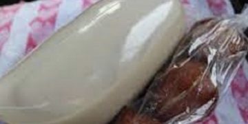 Drinking Hot ‘Koko’ (Porridge) From A Plastic Bag Is Equivalent To Smoking 36 Sticks Of Cigarettes—Research