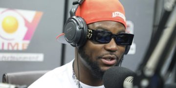 TGMA Shame: King Promise Doesn’t Deserve Artiste Of The Year Award. He Must Return The Plaque!