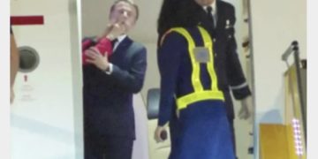 Hot Video: French President Macron Slapped By Wife During Vietnam Visit