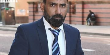 Doctor Abandons Patient In The Middle Of Surgery To Have Sex With A Nurse