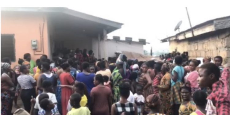 Shocking: Woman Dies Again After Rising From Death At Gomoa Nyanyano, Another Dead Man Kept In Fridge For 8Days Caught Outside Catching Fresh Air—Video