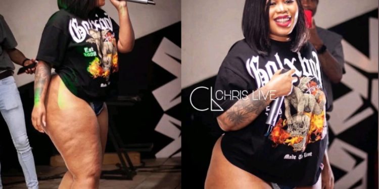 South African Rapper Xoli Mfeka Is Trending Over Her Controversial Album ‘This Phusi Jusi’